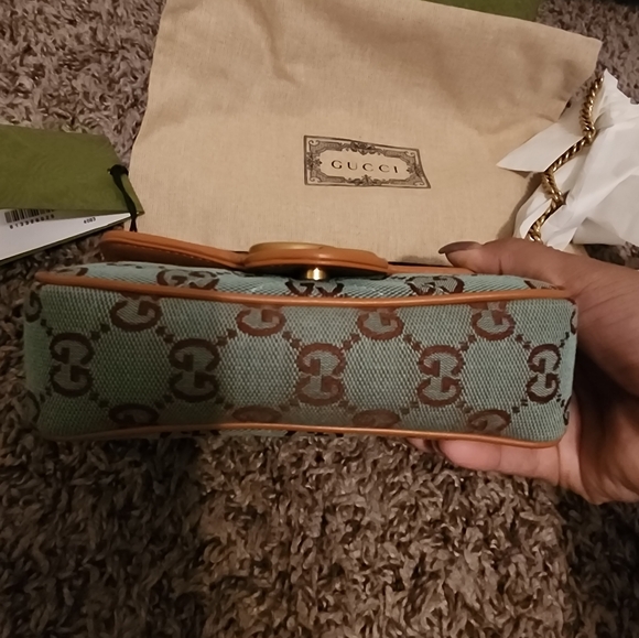 ‼️SOLD‼️🔥RARE🔥Gucci Crossbody Bag - Picture 4 of 14